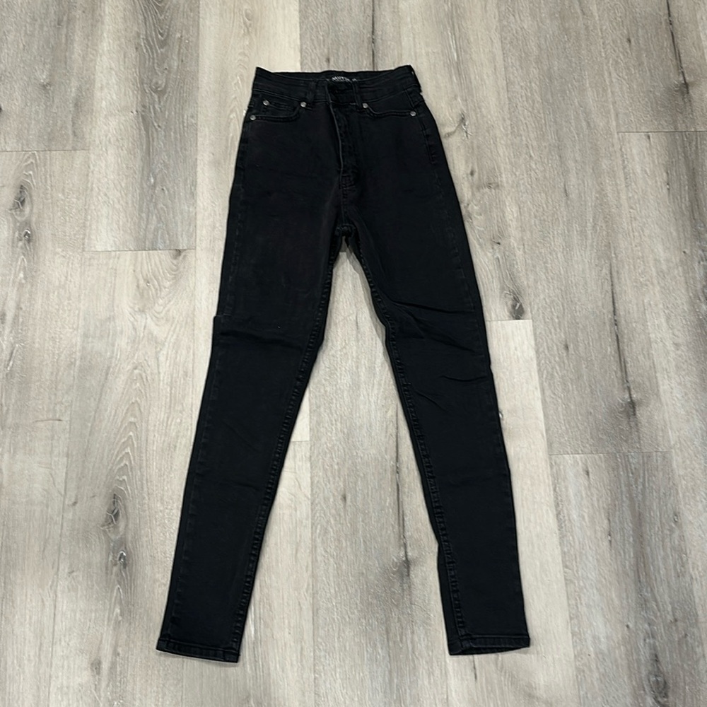Nasty Gal Size 2 Light Black Skinny Jeans